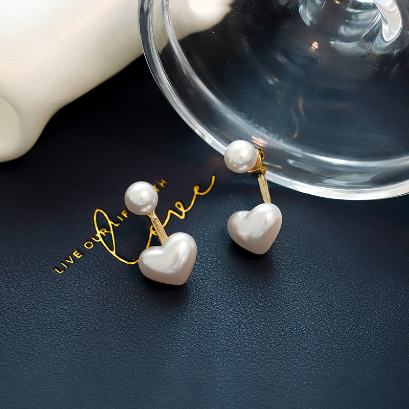 Elegant Pearl Heart Stud Earrings