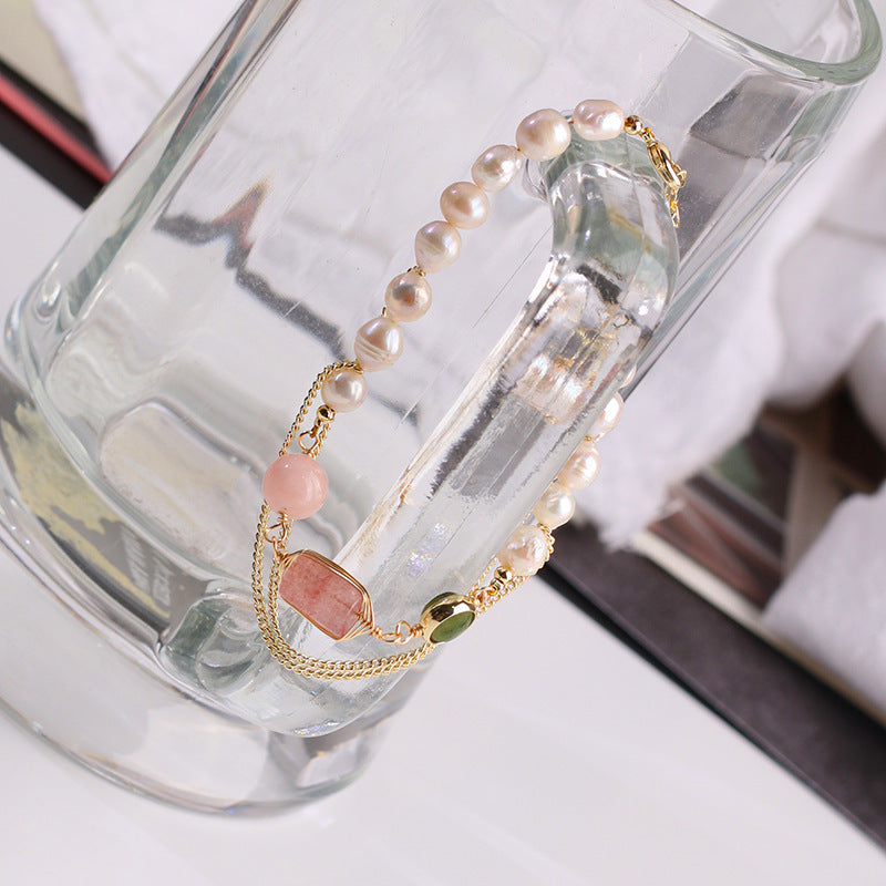 Pearl Bracelet with Strawberry Crystal