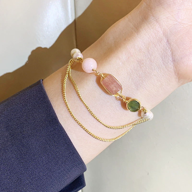 Pearl Bracelet with Strawberry Crystal