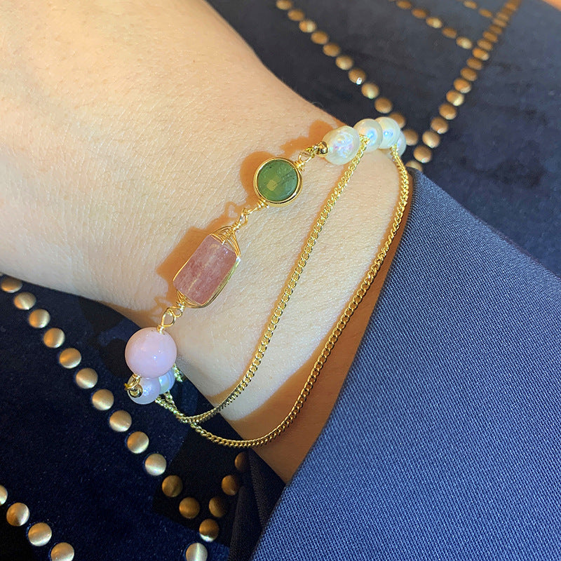 Pearl Bracelet with Strawberry Crystal