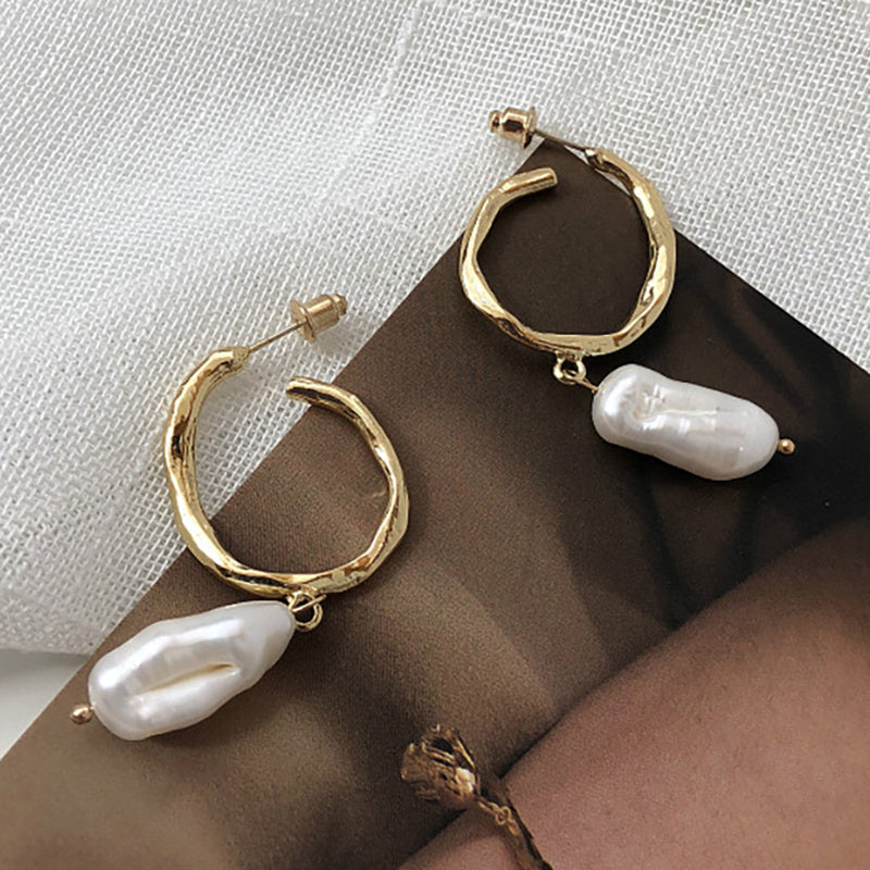 Minimalist Pearl Stud Earrings