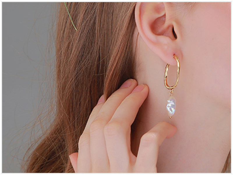 Minimalist Pearl Stud Earrings