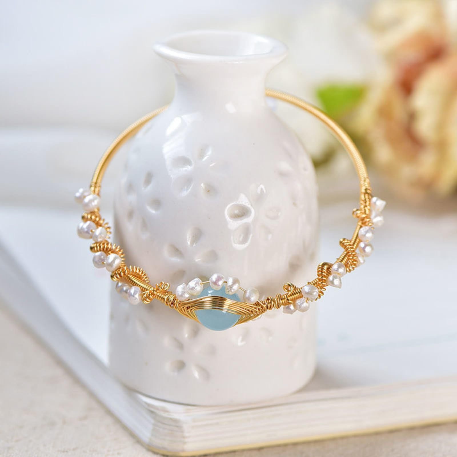 Vintage Gold-Plated Pearl Bracelet