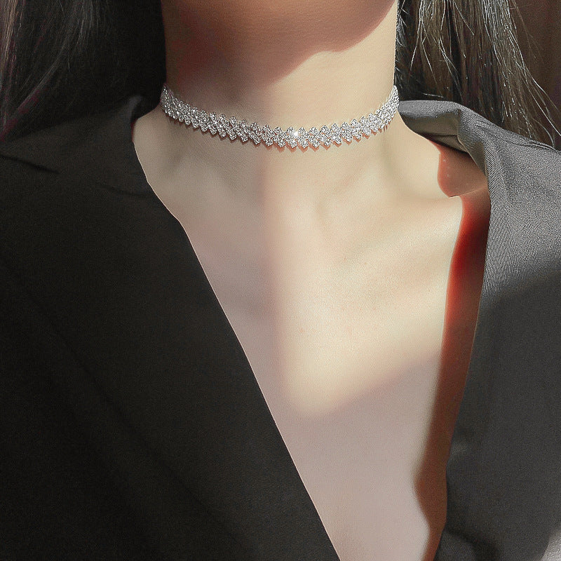 Full Rhinestone Clavicle Necklace