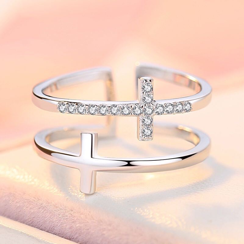 Double Cross Zircon Ring